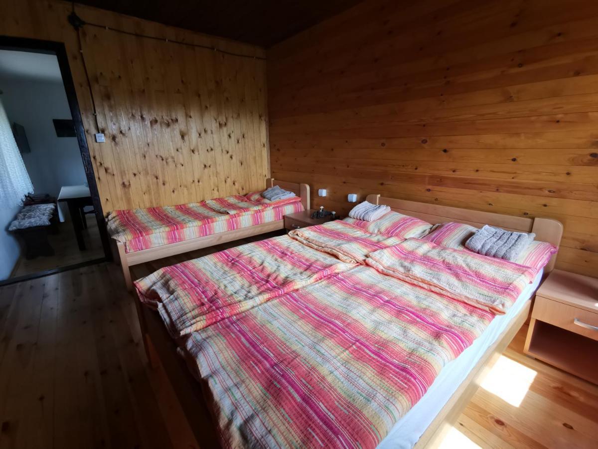 Uvac Griffon Villa Nova Varoš Buitenkant foto